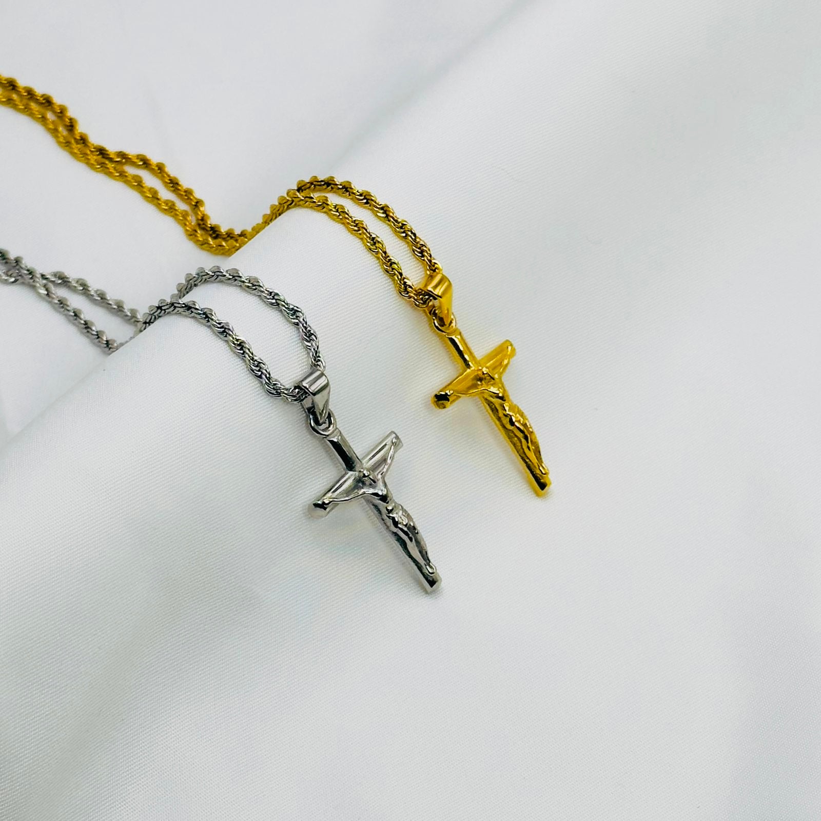 Collana Icons Crocifisso