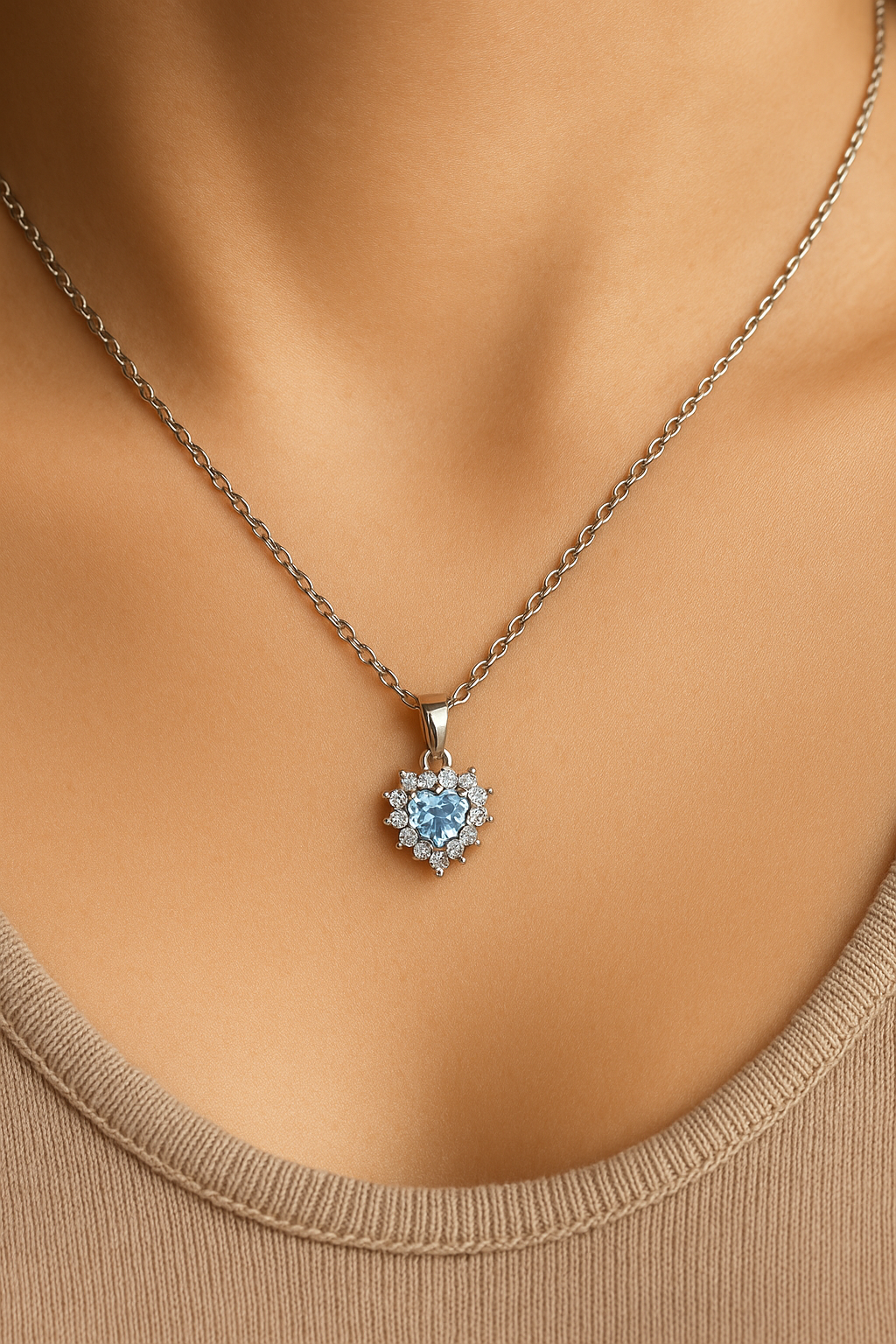 Collana Cuore Azzurro con Zirconi