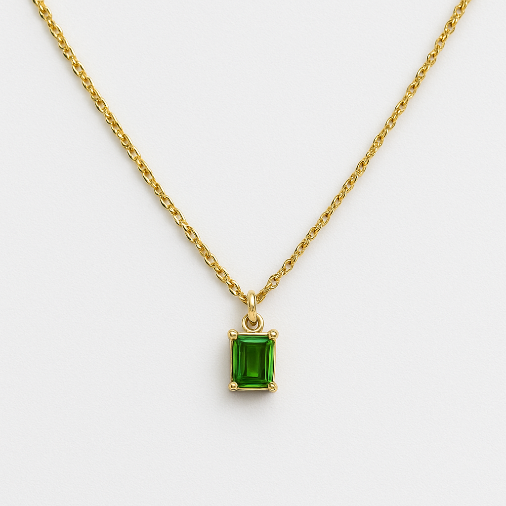 Collana con Catenina Placcata Oro 18k e Ciondolo con Zirconi Colorati  Gioiello Elegante, Brillante e Perfetto per Ogni Occasione, chic