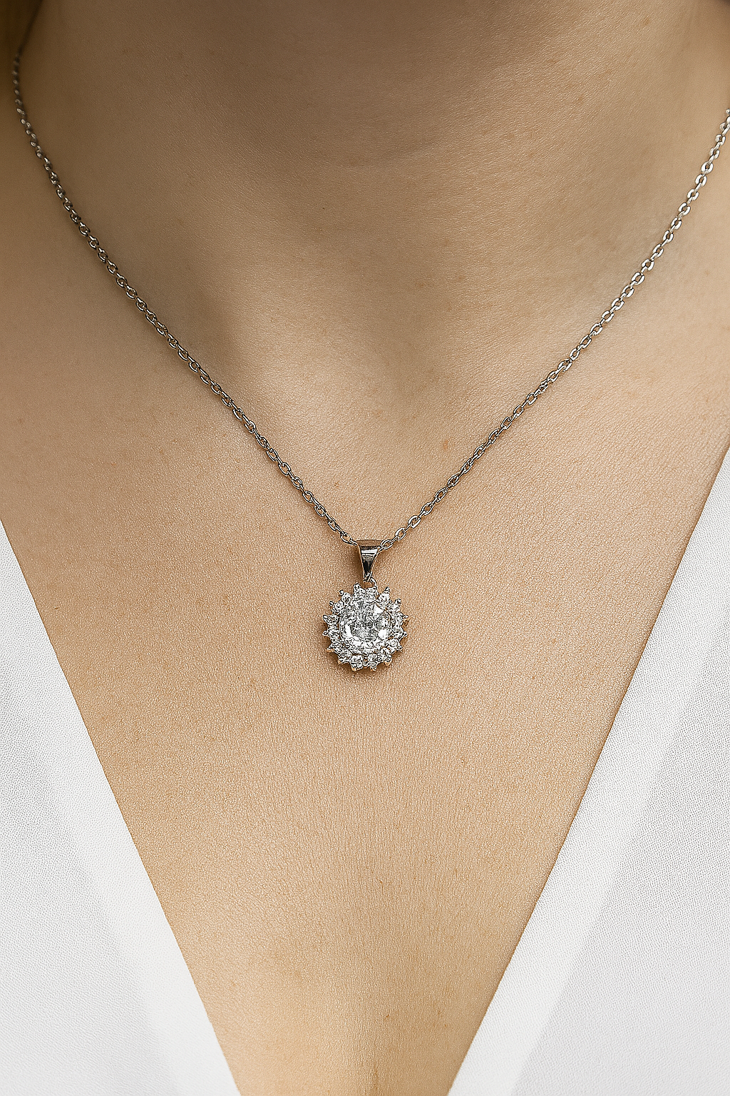 Collana in Argento 925 con Pendente a Raggiera